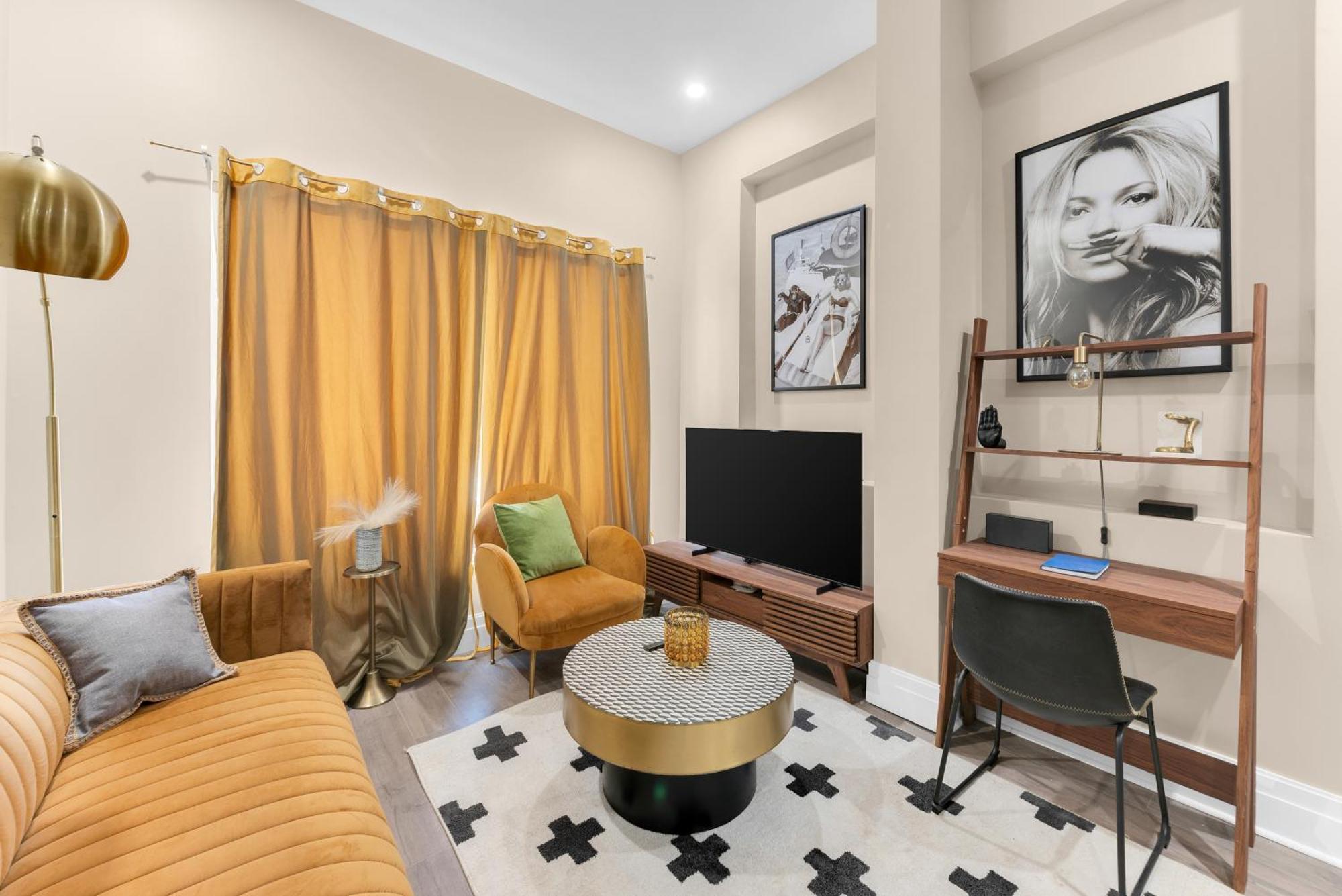Charming 2Br Bkyrd Near Williamsburg Lägenhet New York Exteriör bild